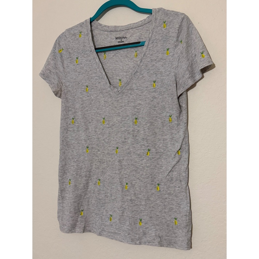 Merona Womens Gray Embroidered Pineapple V-Neck Short Sleeve T-Shirt Size M